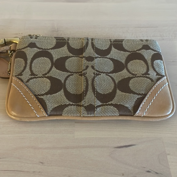 Coach brown/tan wristlet - Picture 2 of 8